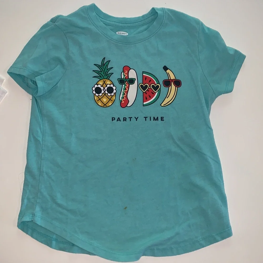 Lot of 4 Old Navy T Shirts